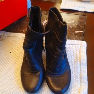 Brown Size 10 Booties high heel, Life Stride